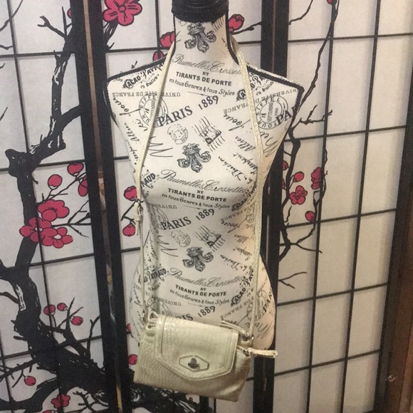 Nine West Croc embossed purse - cream - Picture 2 of 8